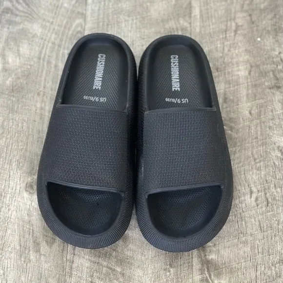 Lot of Crocs Sandals Sneakers Slides Summer Shoes bundle size 6Y-7Y