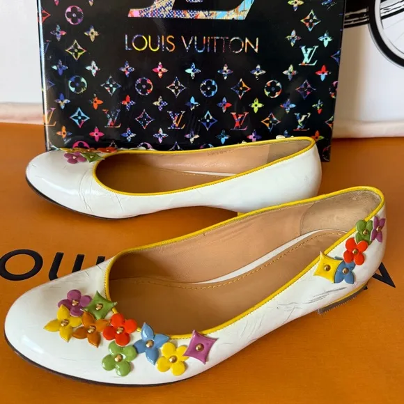 Louis Vuitton Women's White Leather Floral Ballet Flats