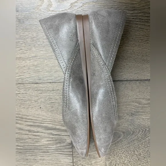 Lucky Brand Women's Alba Flats Women's Shoes - New in Box Size 5.5M