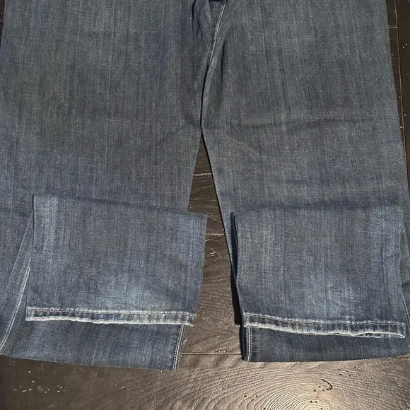 Lucky Brand-XLong-Candiani fabric 100% Cotton Denim Jeans
