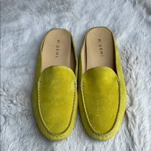 M. Gemi the felize  mule Suede Loafers in yellow