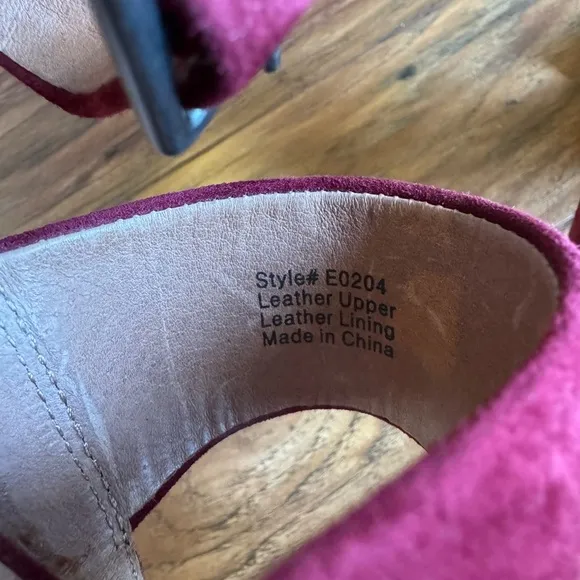 Madewell Octavia Suede Sandals in Dark Cabernet Size 6.5
