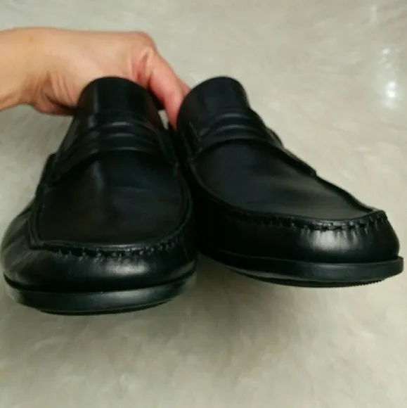MAGNANNI Extra Light Loafer