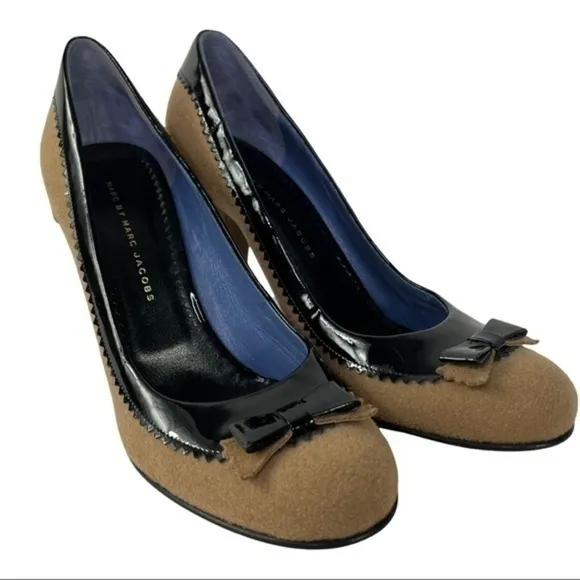 Marc by Marc Jacobs Slip On Brown Suede W/ Black Bow Heels Shoes Size 39 1/2