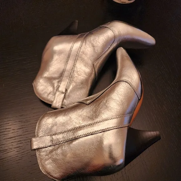 Marc Fisher Carissa Silver Cowgirl Boots Festival Western Boho|Sz.6.5M NWOT