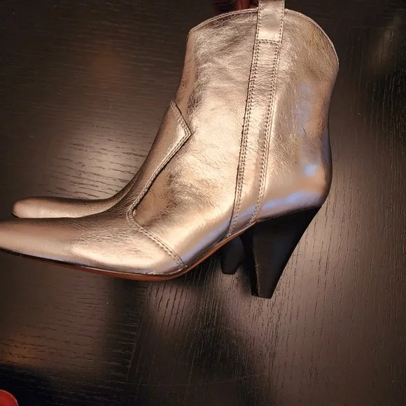Marc Fisher Carissa Silver Cowgirl Boots Festival Western Boho|Sz.6.5M NWOT
