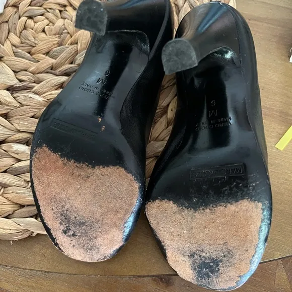 Marc Jacobs leather heels