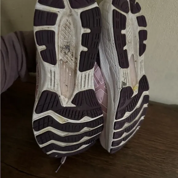 Mauve pink ASICS running shoes