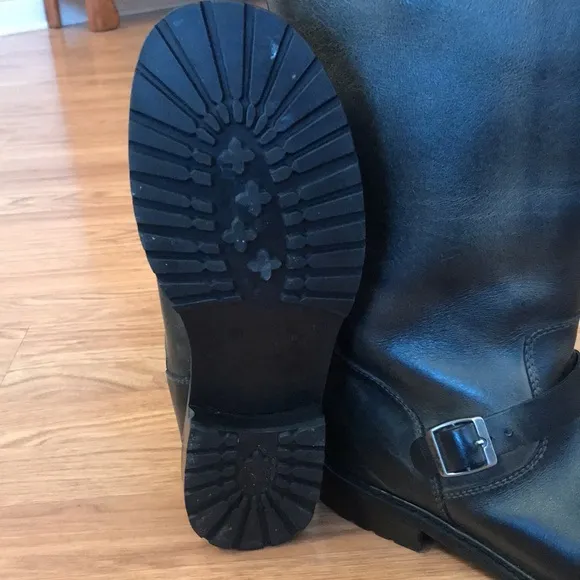 Maya Casey Boots Size 9.5