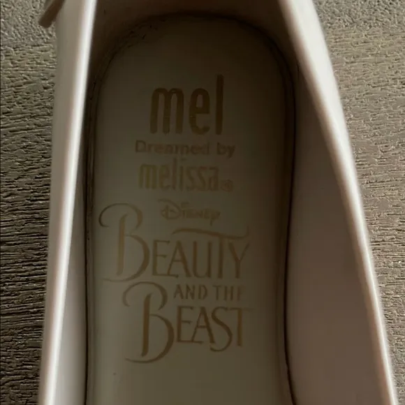 Melissa Girl’s Beige and Gold Beauty &amp; The Beast Flats