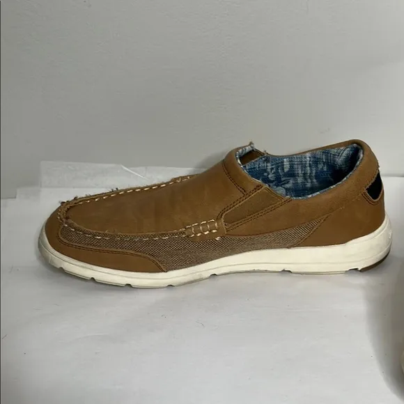 Men’s 10.5 Tommy Bahama Casual Tan Slip-On Shoes