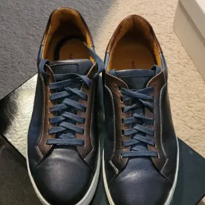Men's Blue and Brown Leather Sneakers