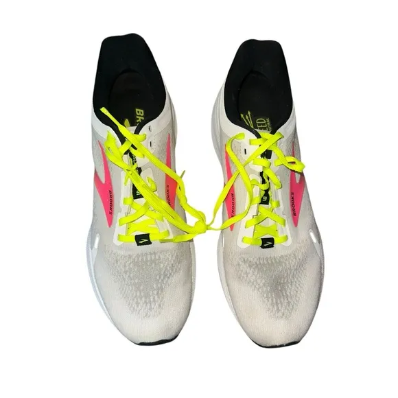 Men’s Brooks Launch 9 Sneakers Size 10