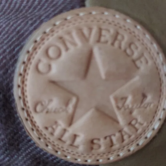 Men's Converse leather sneakers.  Size 9.5