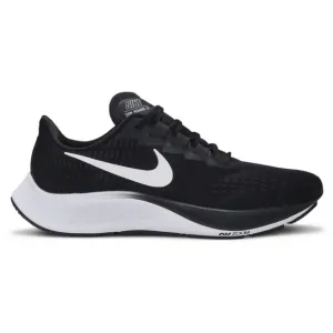 Men’s Nike Air Zoom Pegasus 37 Size 9.