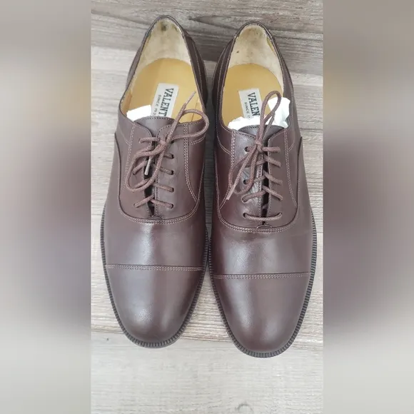 Men's Valentino brown dress shoes like new size 10.5