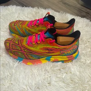 Men’s Women’s Unisex ASICS Noosa Tri 15 Running Shoes, Sneakers, Sizes 8/10.