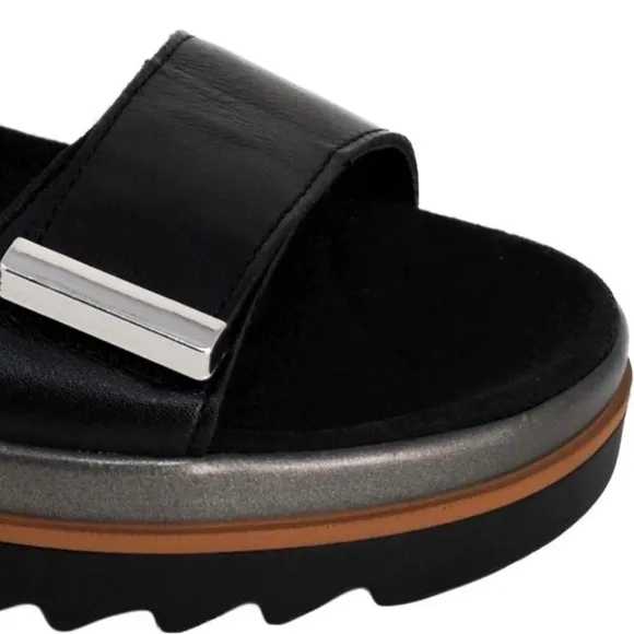 MEPHISTO DOMINICA BLACK LEATHER DAD SANDALS . Size 36