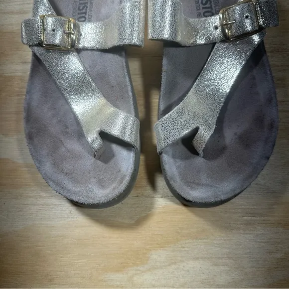 Mephisto Gold Sandals Women’s Size 7