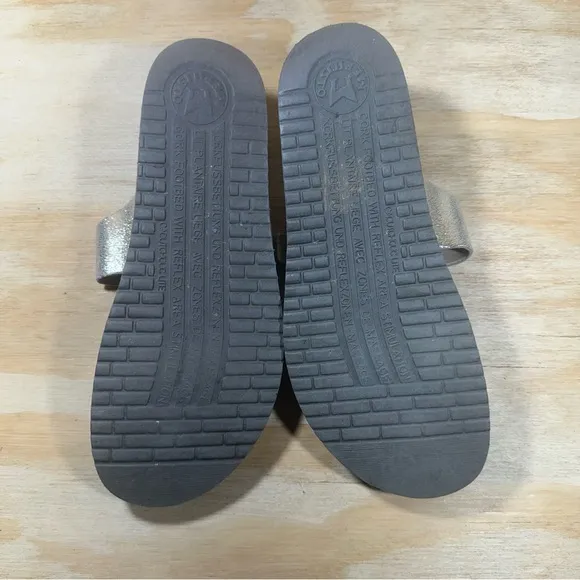 Mephisto Gold Sandals Women’s Size 7