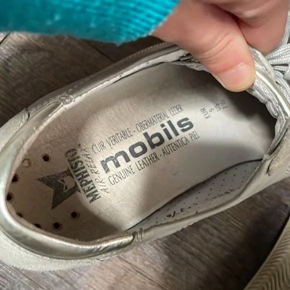 MEPHISTO MOBILS LEATHER SNEAKERS