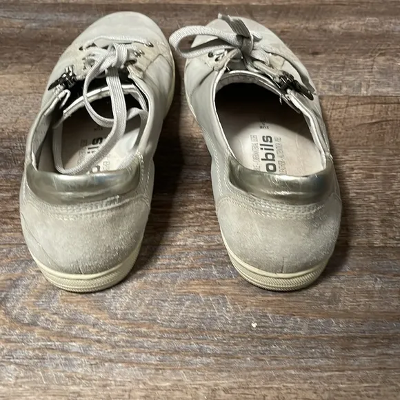 MEPHISTO MOBILS LEATHER SNEAKERS