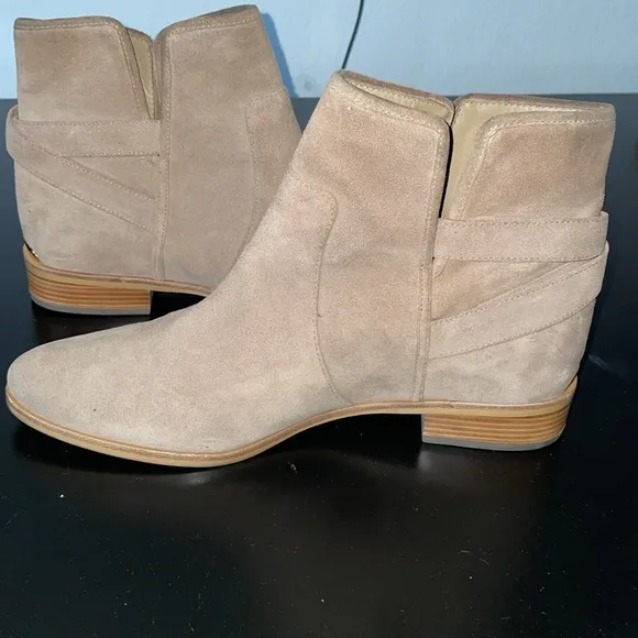 Michael Kors ankle boot