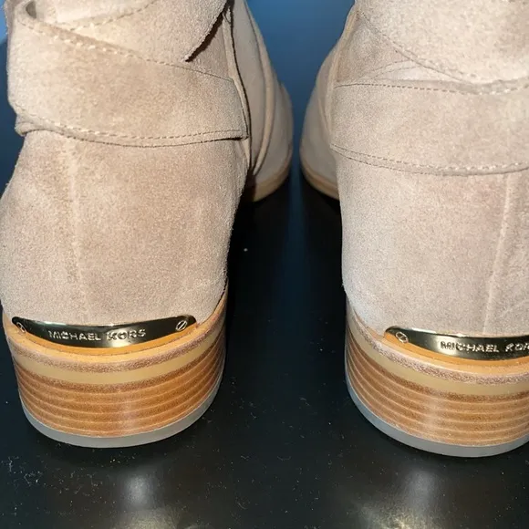 Michael Kors ankle boot