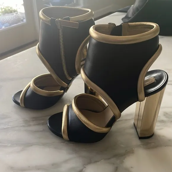 Michael Kors Collection Black and Gold Heels