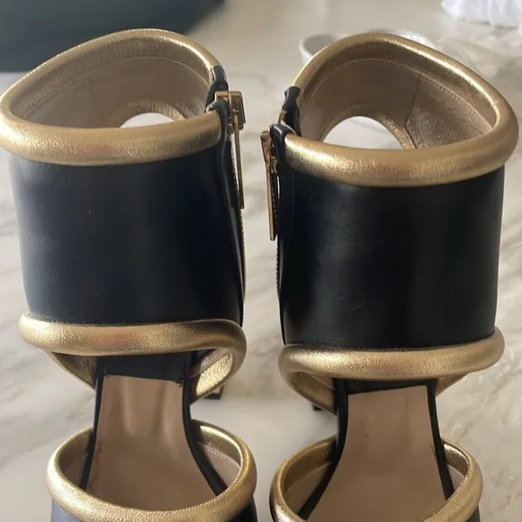 Michael Kors Collection Black and Gold Heels