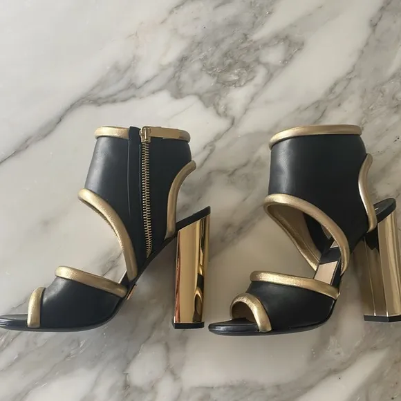 Michael Kors Collection Black and Gold Heels
