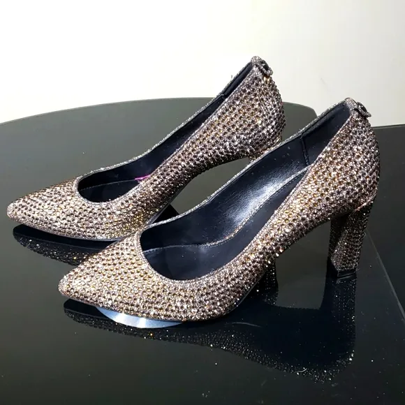 Michael Kors Dorothy Shinestone Pumps Women's Heels shoes Size 6M PV19E