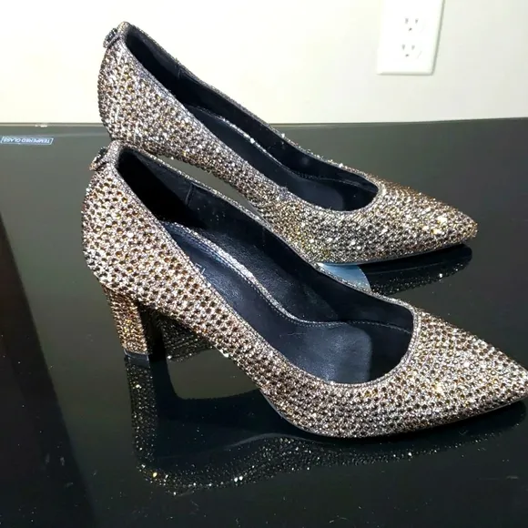 Michael Kors Dorothy Shinestone Pumps Women's Heels shoes Size 6M PV19E