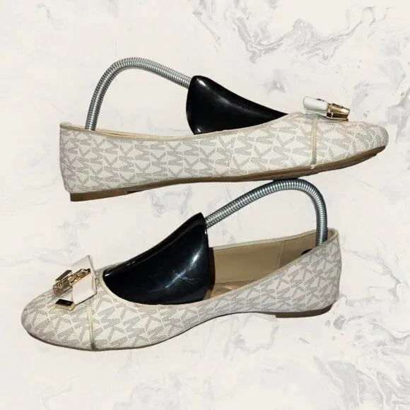 Michael Kors Monogram Ballerina Shoes Flats Gold Lock And Bow Women’s Size 8.5M