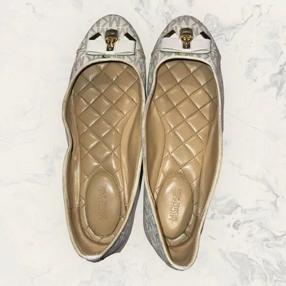 Michael Kors Monogram Ballerina Shoes Flats Gold Lock And Bow Women’s Size 8.5M