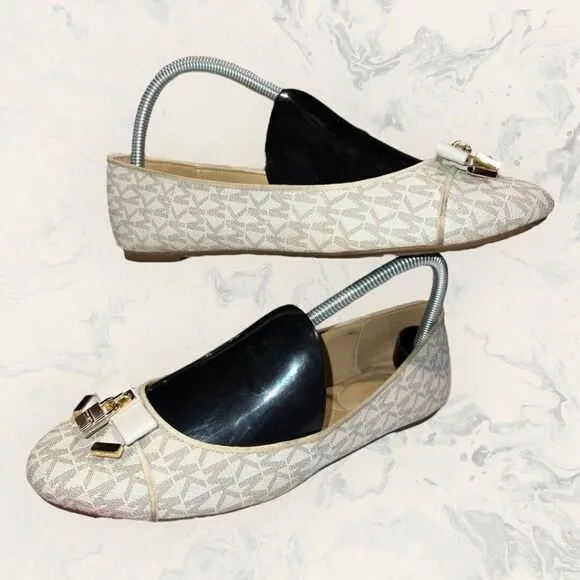 Michael Kors Monogram Ballerina Shoes Flats Gold Lock And Bow Women’s Size 8.5M
