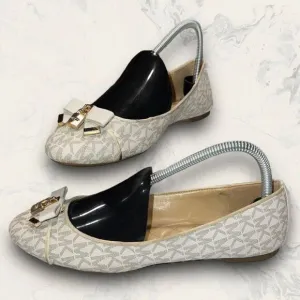 Michael Kors Monogram Ballerina Shoes Flats Gold Lock And Bow Women’s Size 8.5M