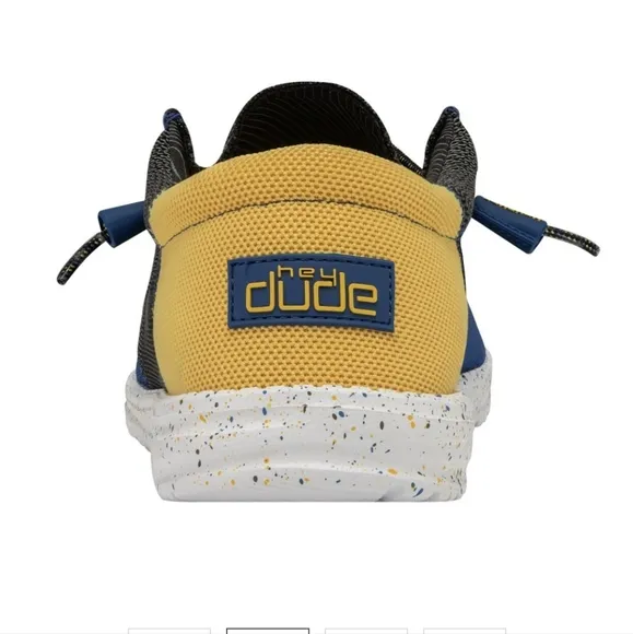 MICHIGAN WOLVERINE HEY DUDE WALLY SOX TRI FANS GOLD BLUE - FOOTWEAR MEN'S