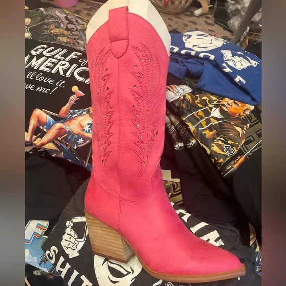 MIIM Festival Olivia Pink Faux Suede Leather Women's Western Heeled Cowboy Boots