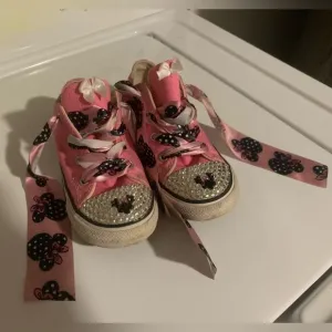 Mini Mouse Toddler Girls Bling Rhinestone Converse Sneakers