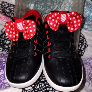 Minnie Mouse Black and Red K Swiss