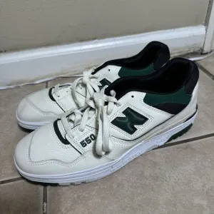 MINT New Balance 550 Men's 13 White Salt Pine Green Leather Sneakers BB550VTC