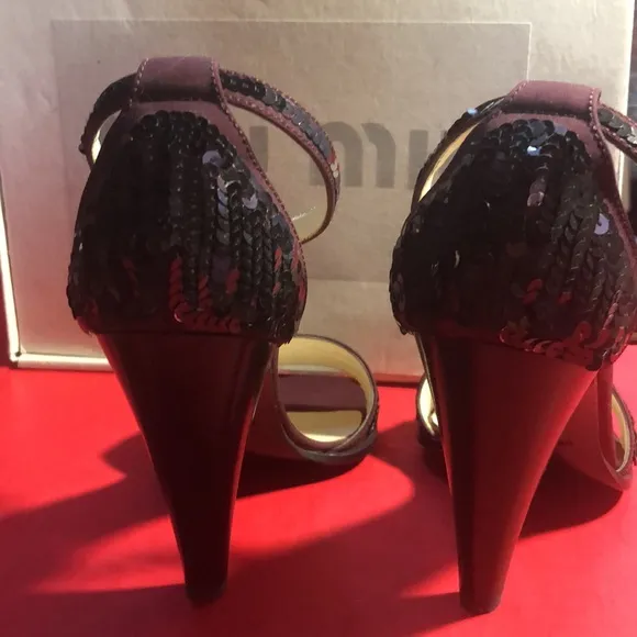Miu Miu sequined heels. Size 38