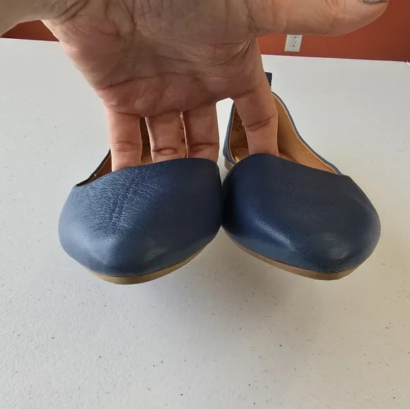 Miz Mooz Belinda Womens Blue Leather Slip On Ballet Flats Shoes 7.5-8