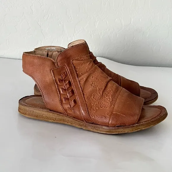 Miz Mooz Leather open toe Sandals Flaire Brandy 38 US 7.5-8