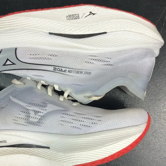 Mizuno Rebellion Wave Pro 2 Athletic Running Sneaker Shoes Women’s size 7