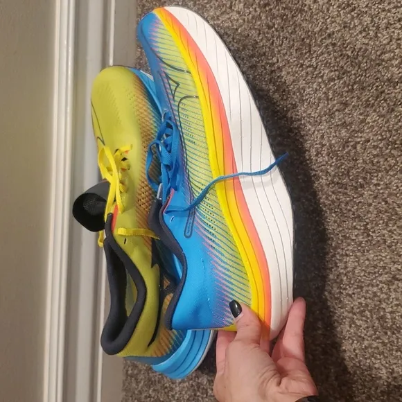 Mizuno wave rebellion pro (Mens)
