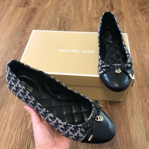 MK Michael Kors Black logo print flats loafers slip on shoes women’s 7