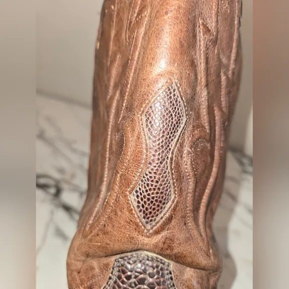 Montana Leg Ostrich Skin Mens Boots, Size 9, Asking $210.00