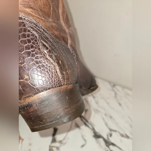 Montana Leg Ostrich Skin Mens Boots, Size 9, Asking $210.00